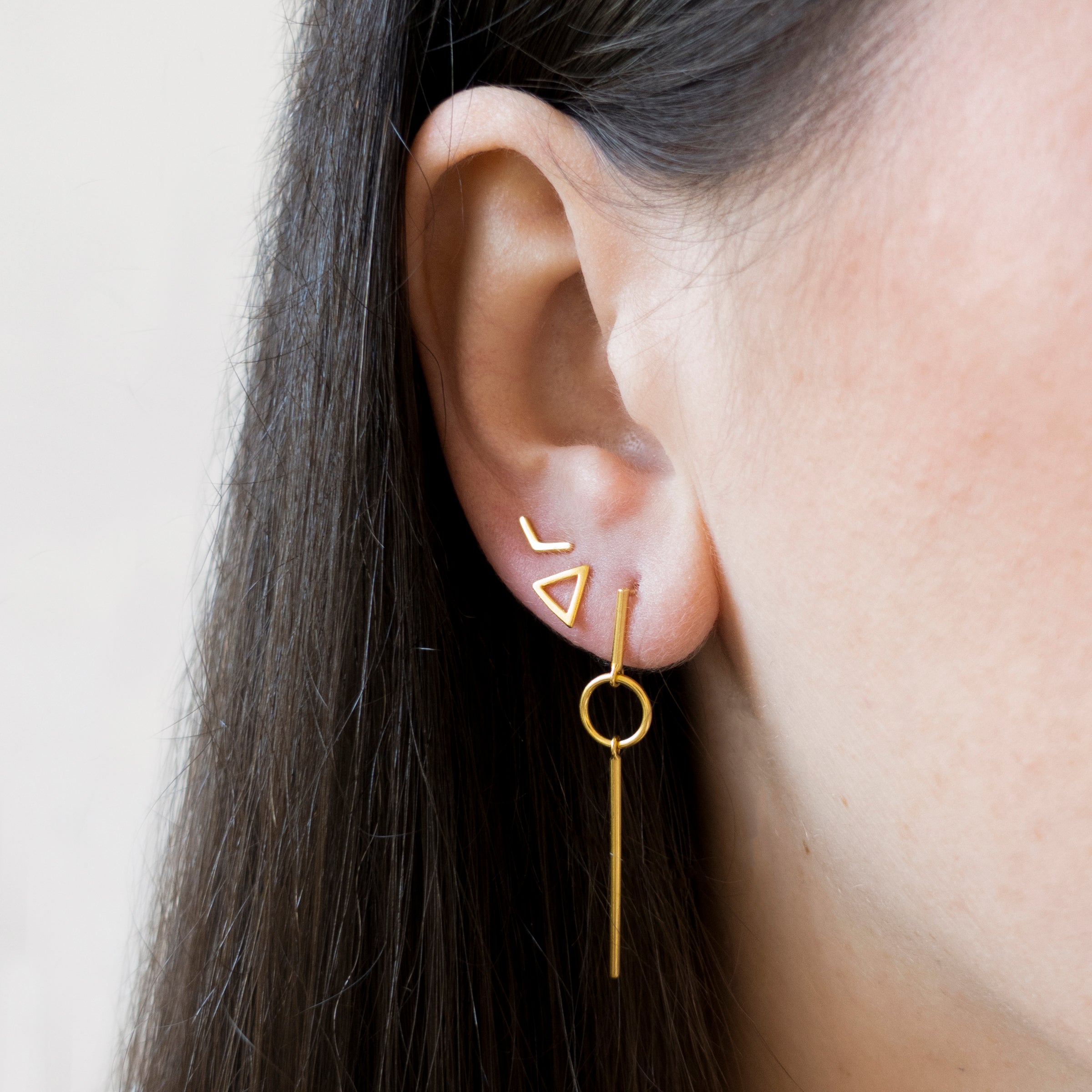 Circle earrings clearance with bar